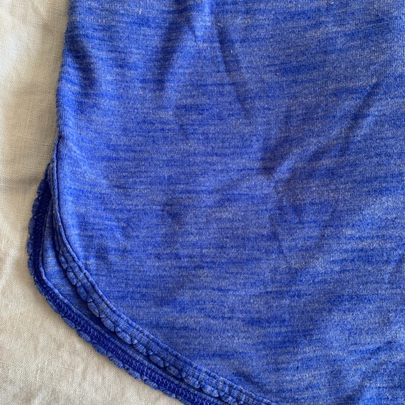 Lululemon tank top - Picture 2 of 4